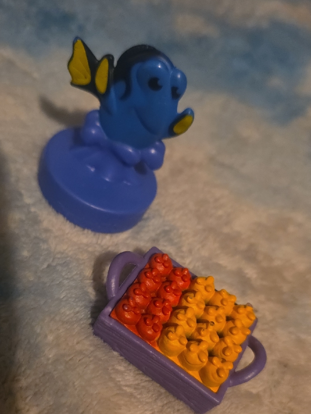 Figures - Picture 2 of 3